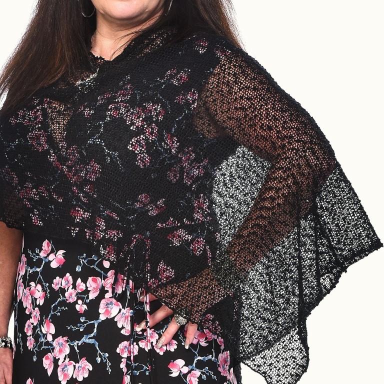 Lace Capelet